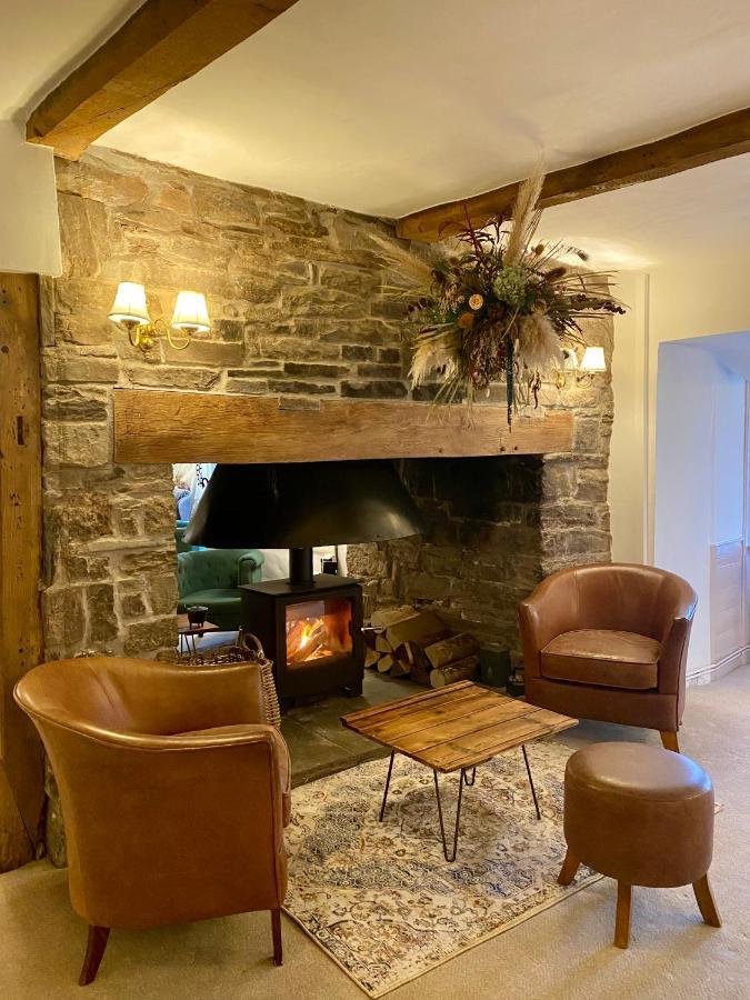 Three Cocks Hotel Brecon Esterno foto