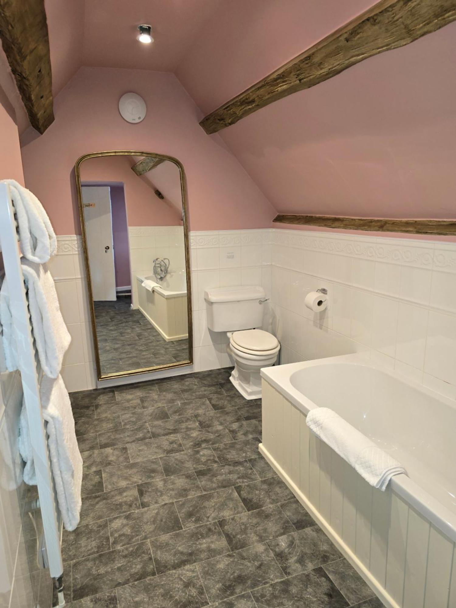 Three Cocks Hotel Brecon Esterno foto